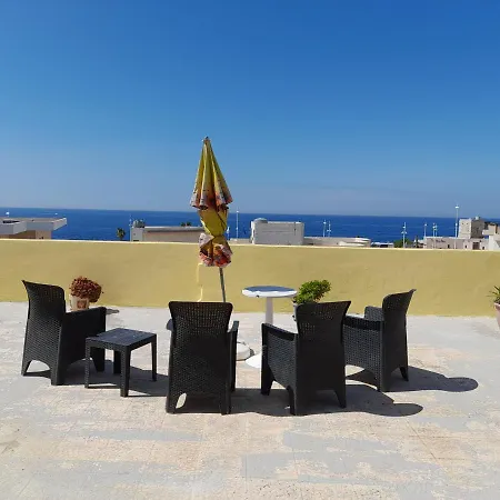 Sunshine Holiday 5 With Spectacular Seaviews *